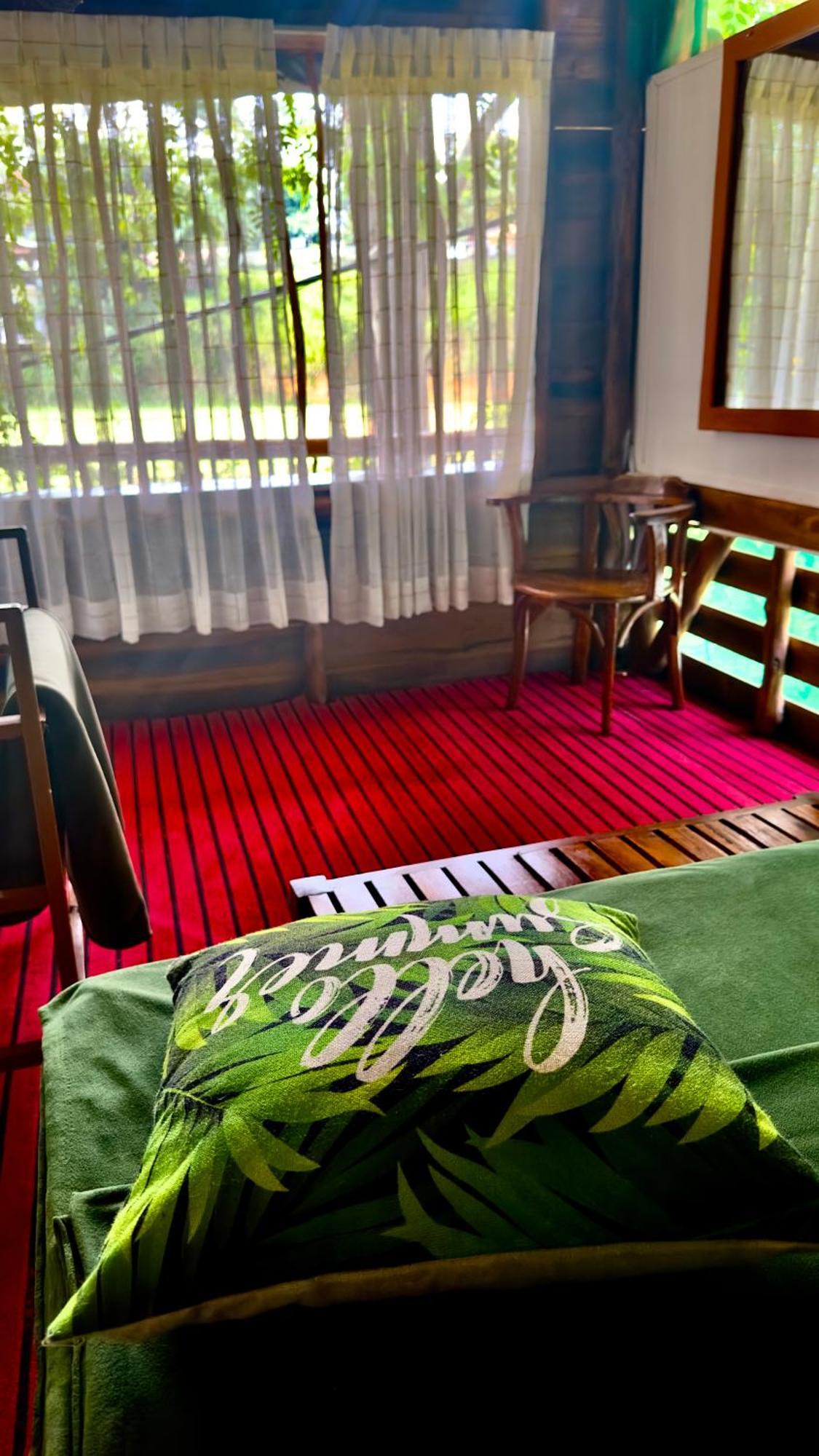 A Lounge Hostel And Cafe Елла Екстер'єр фото